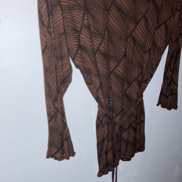 Mika Piirainen tie waist ruffle sleeve dress size M/L soft material - Picture 3 of 5